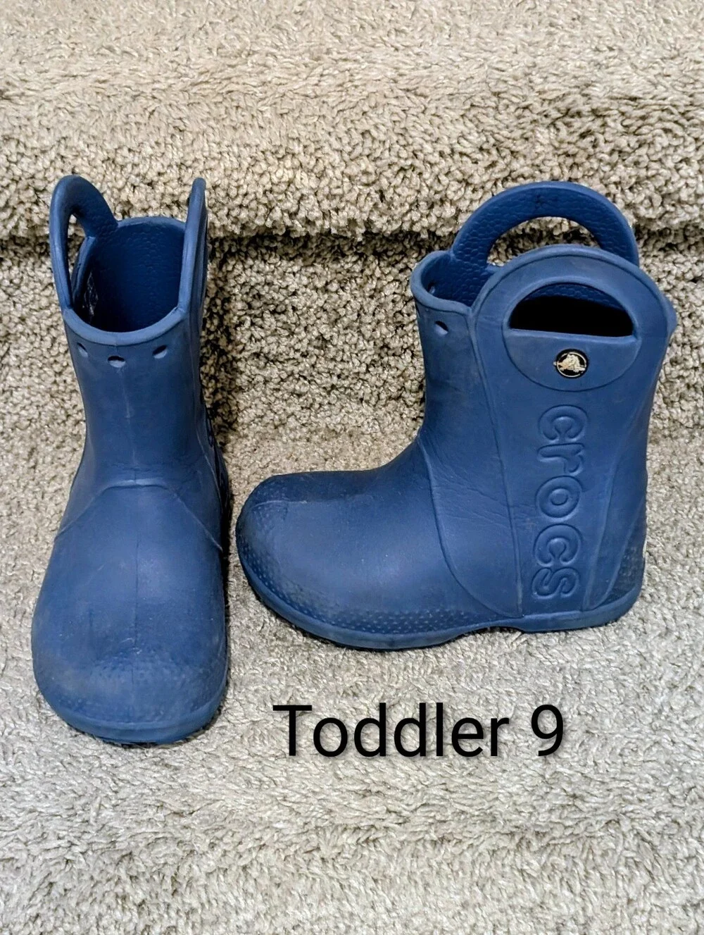 Toddler 9 Crocs rain mud boots blue